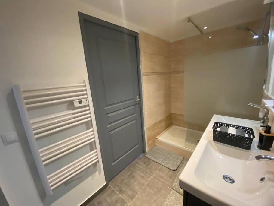 Le Jardin Suspendu Apartman Rillieux-la-Pape Kültér fotó